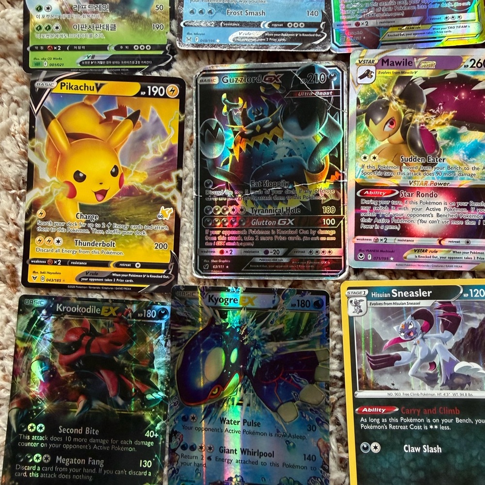 Sold/ not available Bundle: Pack of Pokémon cards - Picture 6 of 12
